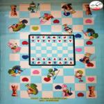 فرش اتاق بچه طرح بازی شطرنج آبی